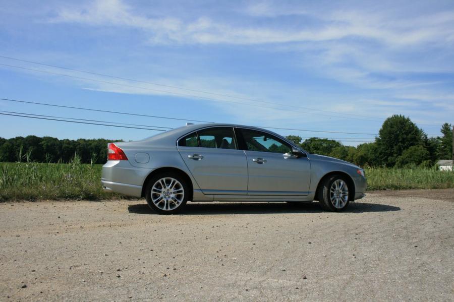  Volvo S80 AWD V8 2007 года  (фото 10 из 45)